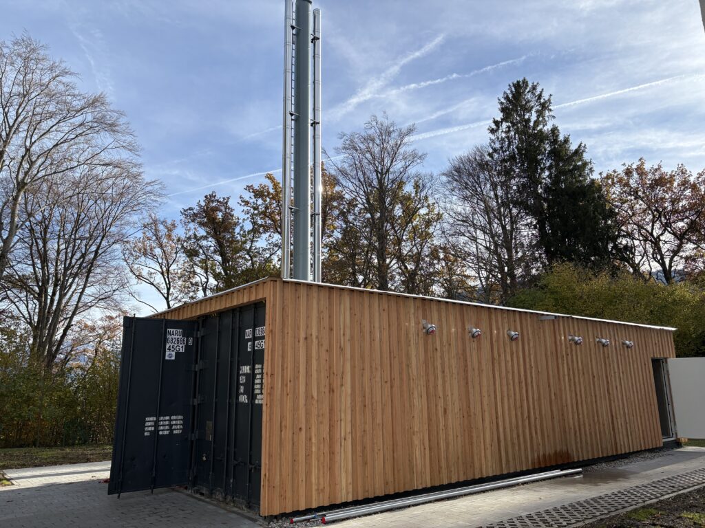 Heizhaus ISO Container