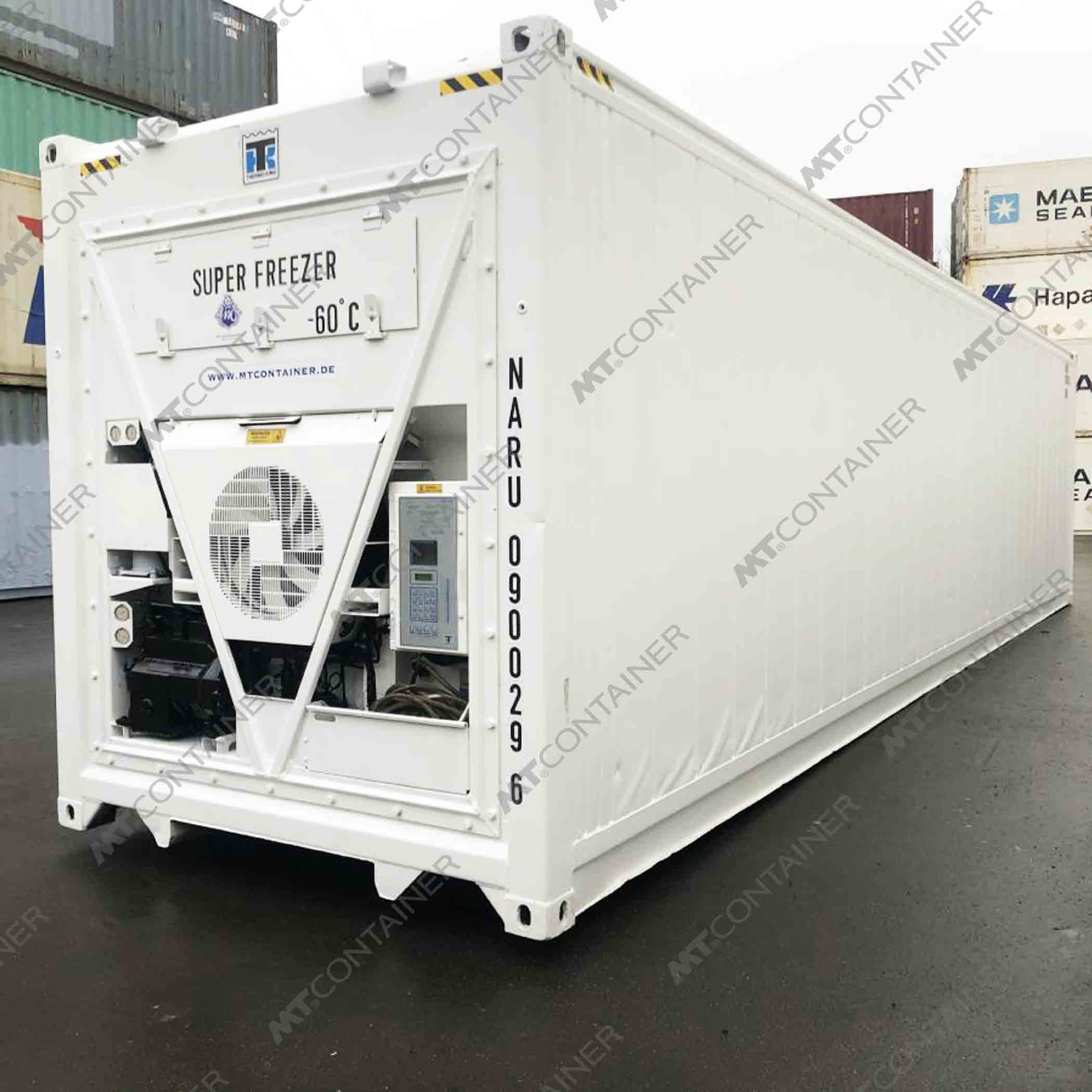 Weißer, 40 Fuß langer Kühlcontainer "Super Freezer" mit der Kennung NARU 090029-6, ausgestattet mit Kühlaggregat und Kontrollsystem, ausgelegt für Temperaturen bis zu -60°C.