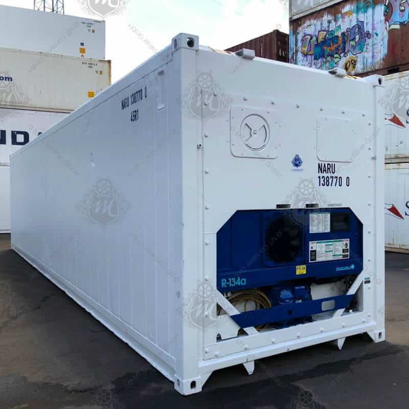 Ein weißer 40-Fuß High Cube Kühlcontainer mit der Nummer NARU 138770-0.