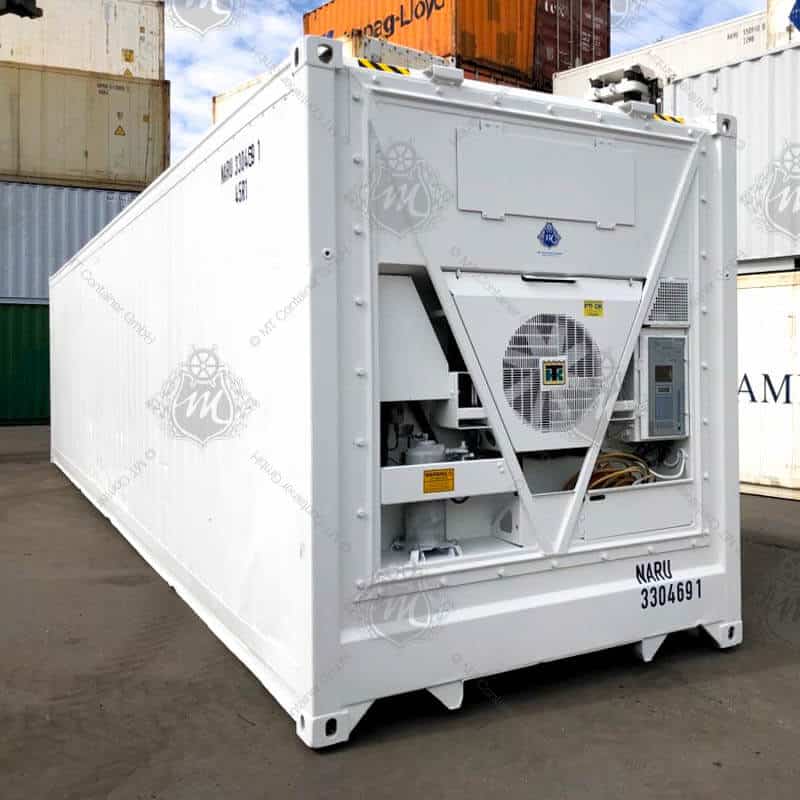Weißer 40-Fuß-High-Cube-Kühlcontainer NARU 330469-1 mit Kühleinheit an der Vorderseite.