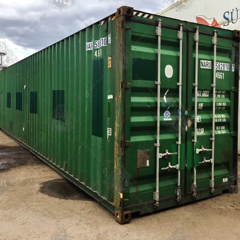 Abgebildet ist ein grüner 40-Fuß High Cube Lagercontainer mit der Kennung NARU 562810-7.