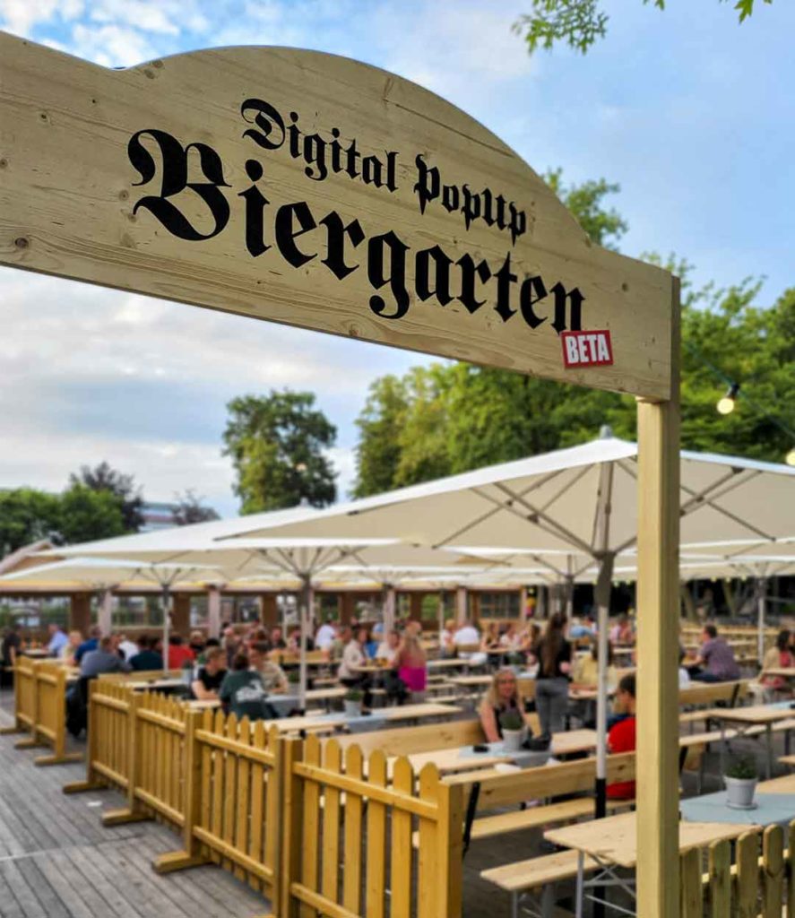 Eingangstor zum digitalen Pop-up-Biergarten in Ahaus